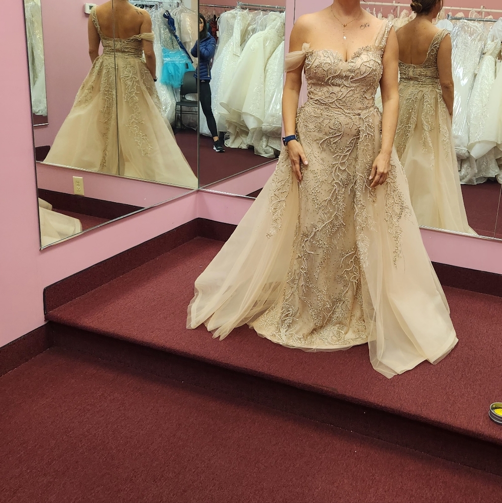 Prom dress